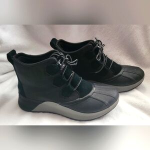 Sorel Duck Boots Size 8 Water Proof Warm Black